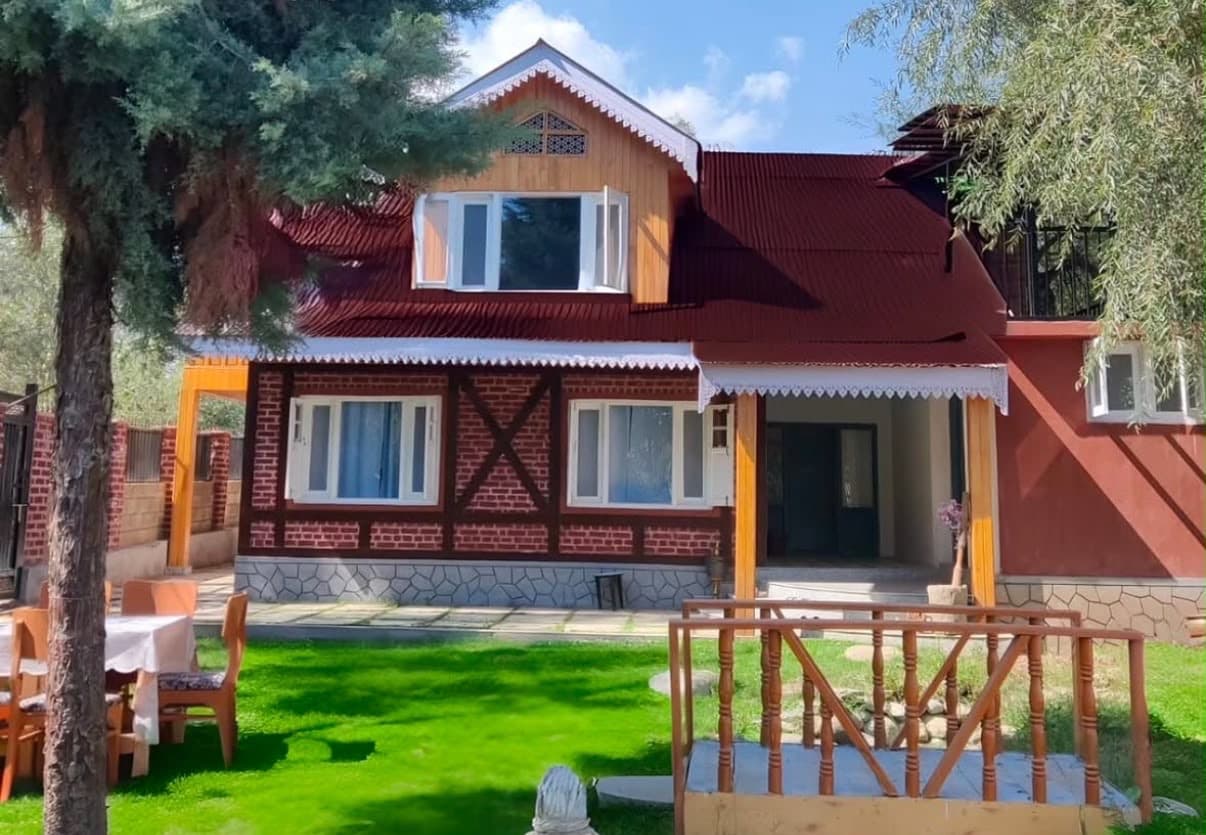 commercial in Tangmarg — Kashmiri Realtor