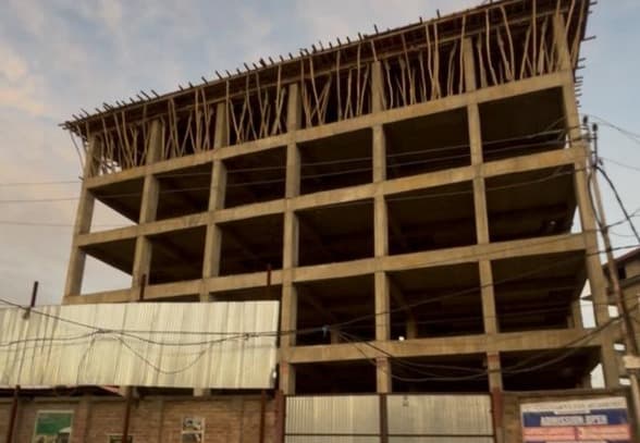 commercial building in Hyderpora - Kashmiri Realtor